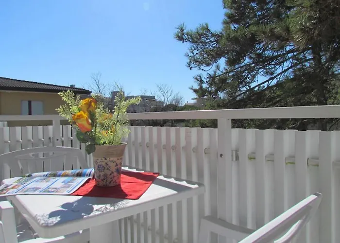 Relaxing In A Area *